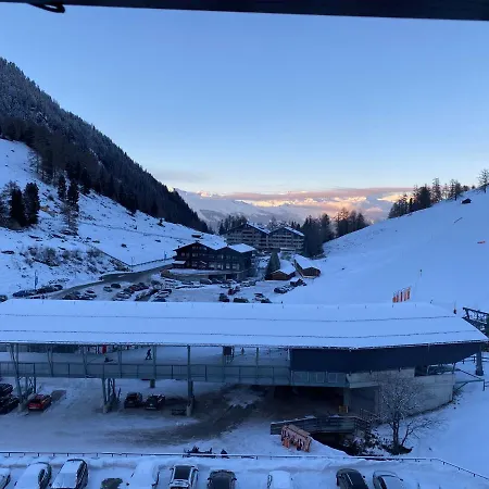 Апарт-отель Chez Chantal 3*